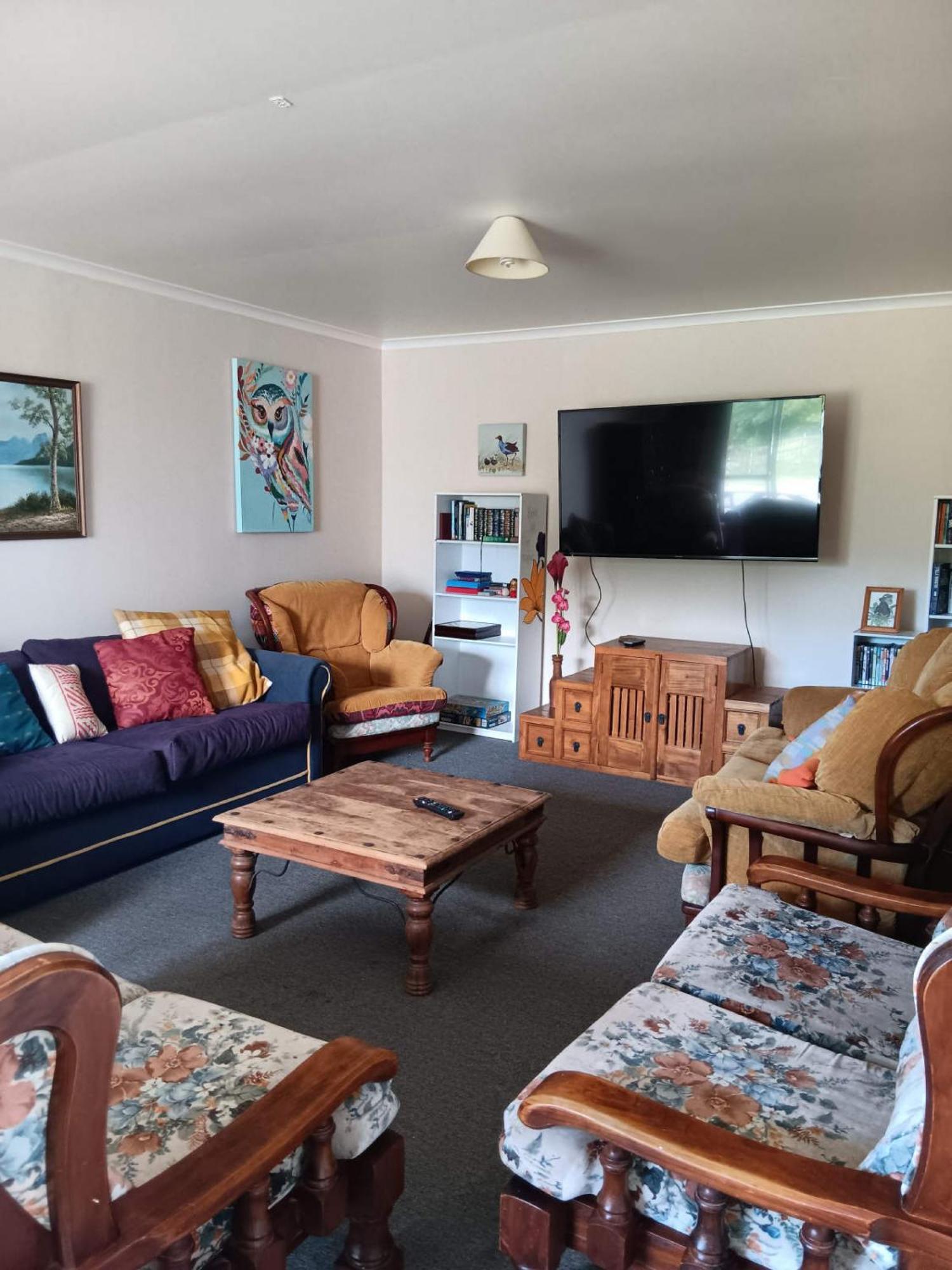 Purple Hen Country Lodge Катикати Экстерьер фото